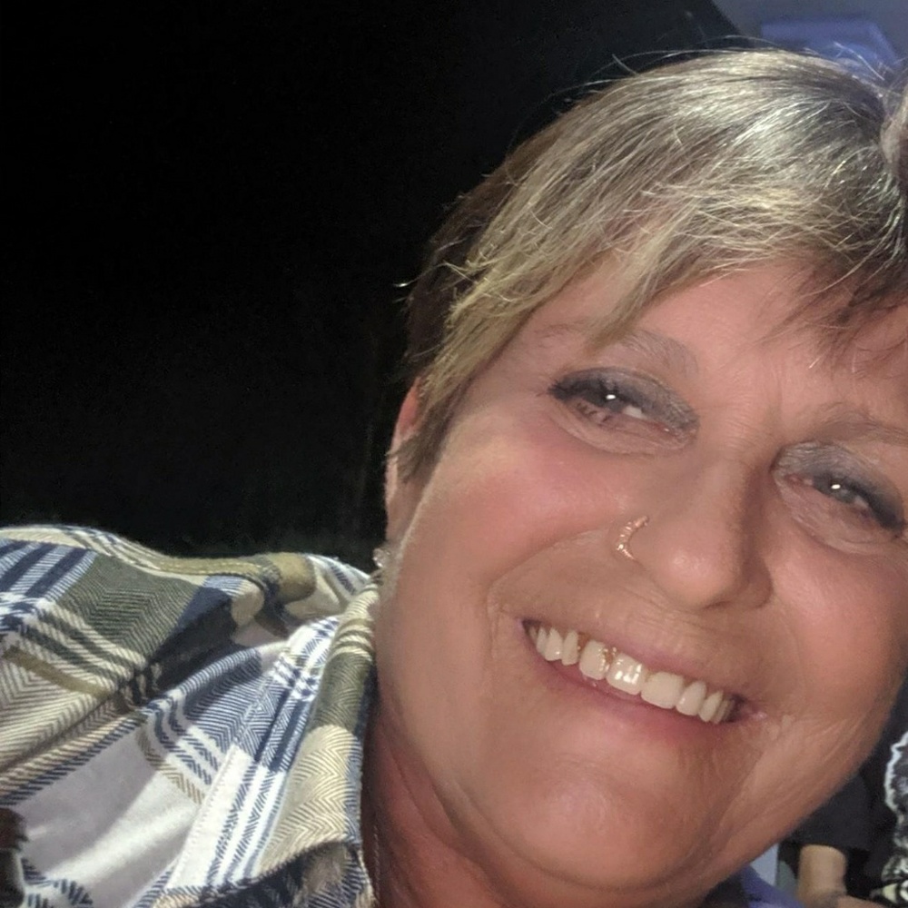 Meet your Posher, Deborah